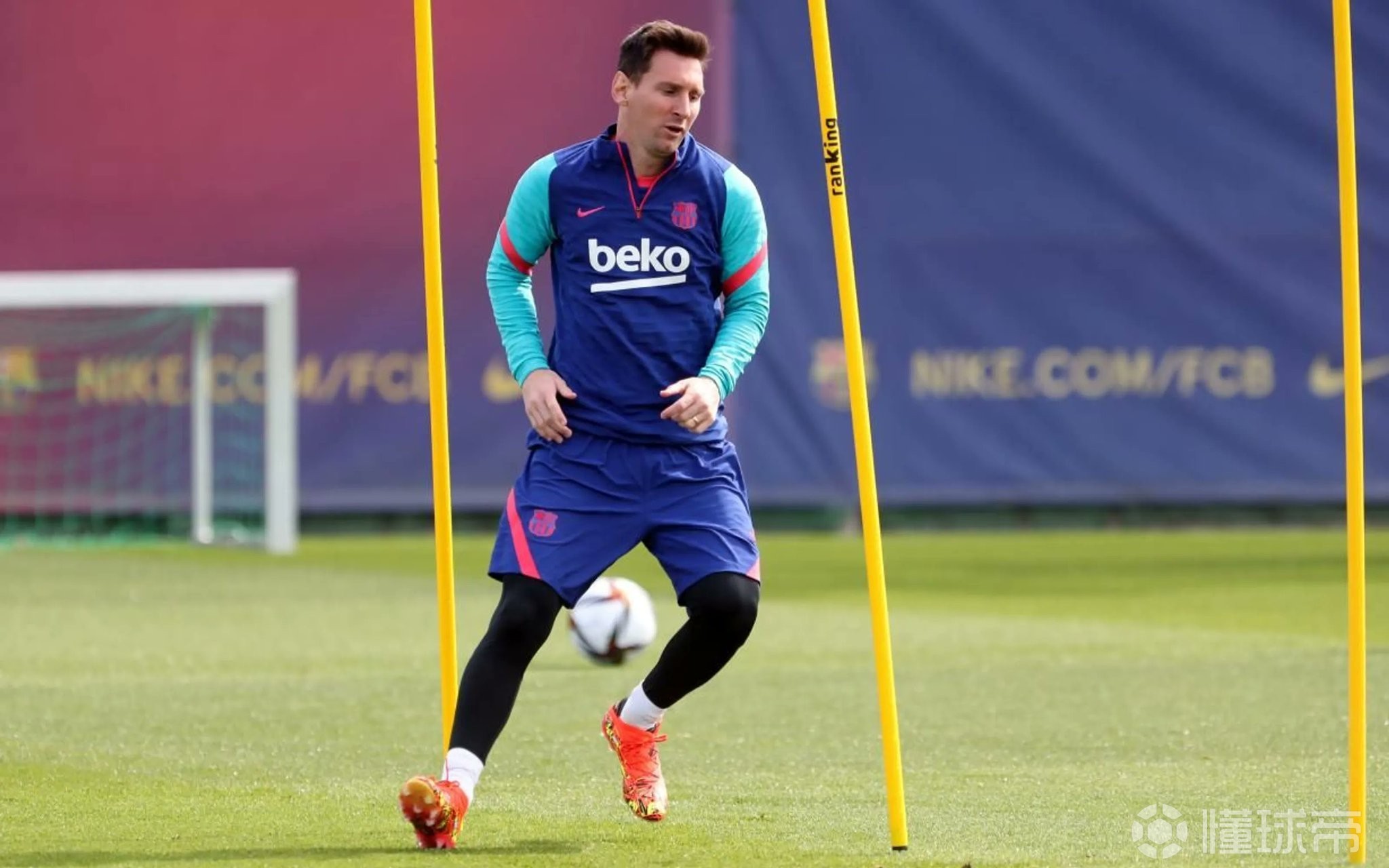 星空体育包含今夜体能课后，阿斯顿维拉完成体检备战国王杯，管理层满意，数据趋势出现新变化的词条