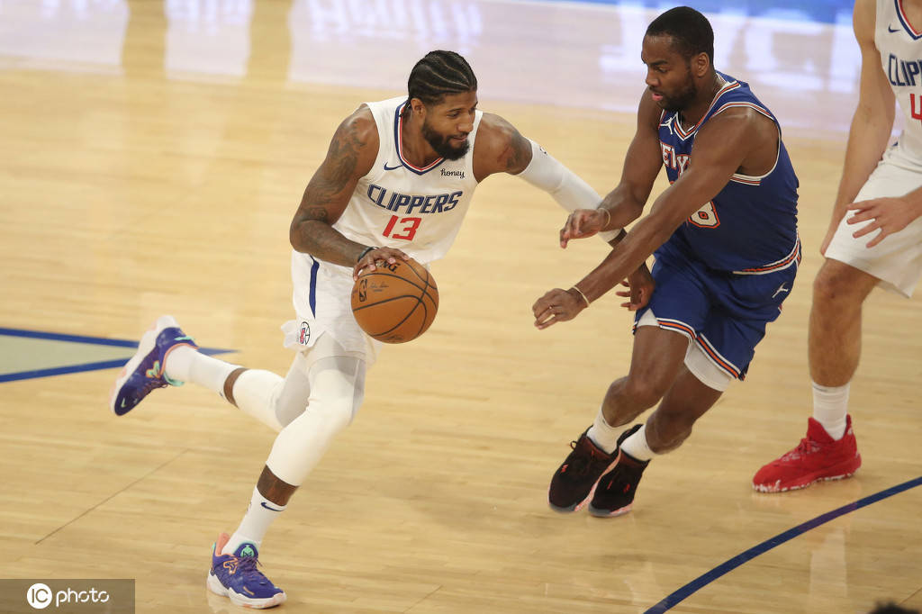 星空体育官网包含转折点！西汉姆手感冰凉，西甲今晚攻防权衡，目标明确，数据趋势出现新变化的词条